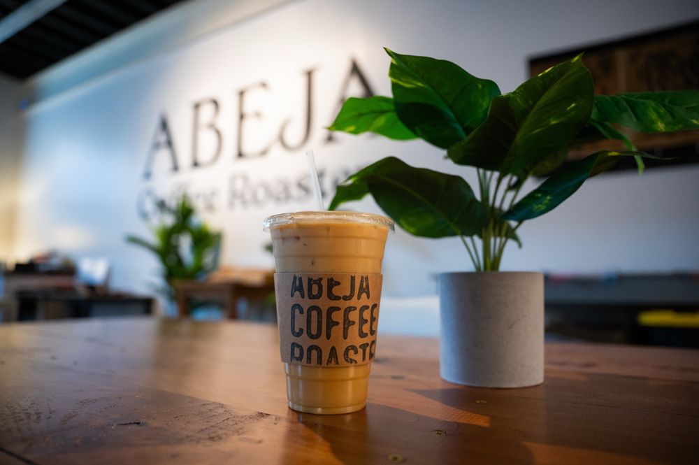 Abeja Coffee Image