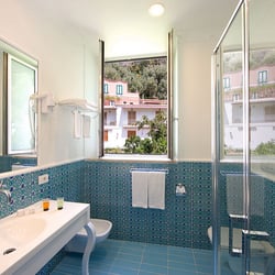 Hotel La Bougainville - Bathroom