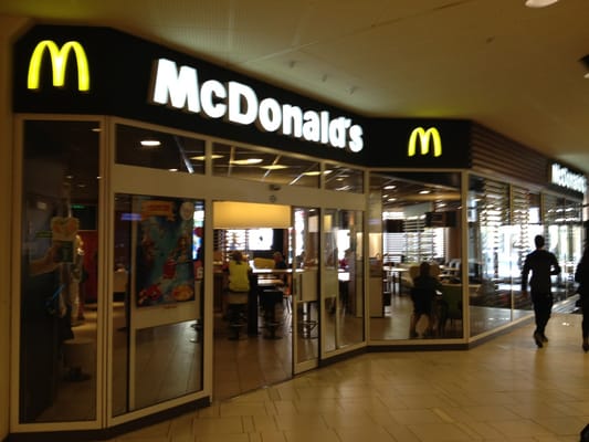 McDonald's Sandvika Storsenter by null