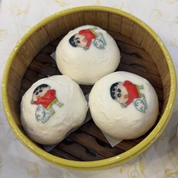 Yan Peninsula - Yolk steam bun - Seafood Near Me - Millbrae, California Yan Peninsula - Yolk steam bun - Seafood Near Me - Millbrae, California