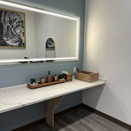 Truerest Float Spa - Area with q tips, lotions, and other products to freshen up - Float Spa Near Me - Belle View, Virginia