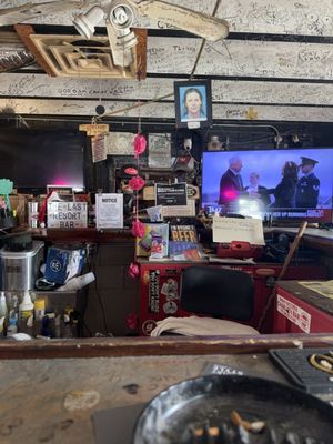 Last Resort Bar by null