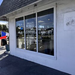 Store on Dixie Hwy