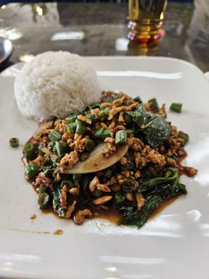 Maggie Thai Kitchen by null