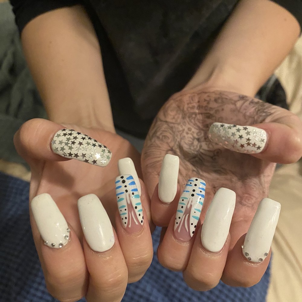 Allure Nails & Spa - they are so chunky - Nail Salons Near Me - West Lake Hills, Texas