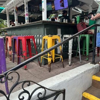 Caroline's - Outdoor bar - American Near Me - Key West, Florida Caroline's - Outdoor bar - American Near Me - Key West, Florida