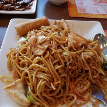 Legend 8 China - Chicken lo mein. Chicken is so tender and flavorful. - Chinese Near Me - Calimesa, California Legend 8 China - Chicken lo mein. Chicken is so tender and flavorful. - Chinese Near Me - Calimesa, California