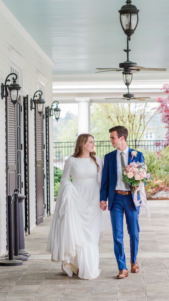 DAYSPRING FLOWERS AND GIFTS Updated September 2024 65 Photos & 14