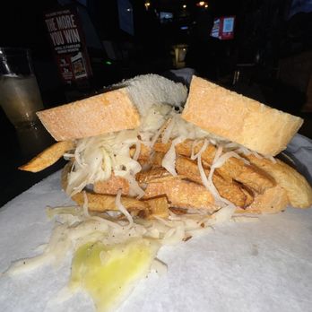Primanti Bros. Restaurant and Bar - Come & get it Folks.. .Com - Sandwiches Near Me - Pittsburgh, Pennsylvania