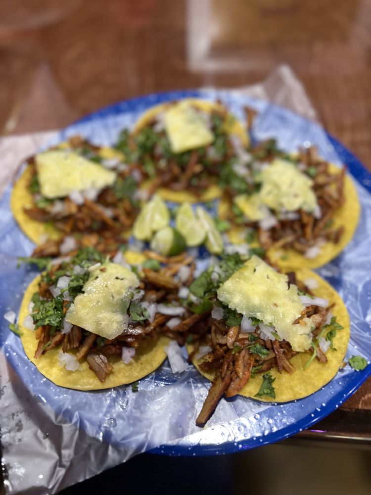 Food from Taqueria Los Cuates