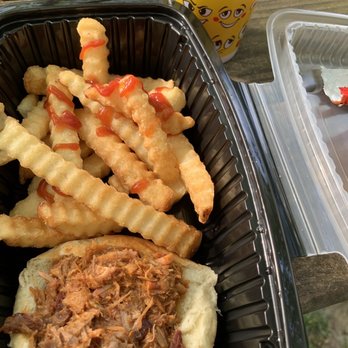 Pierce's Pitt Bar-B-Que - Kid's Pulled Pork BBQ sandwich - Barbeque Near Me - Williamsburg, Virginia Pierce's Pitt Bar-B-Que - Kid's Pulled Pork BBQ sandwich - Barbeque Near Me - Williamsburg, Virginia