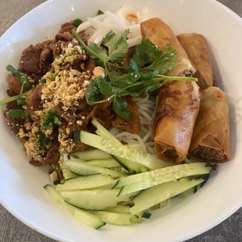 Pho & Beyond - Vermicelli noodle salad with beef and spring roll - Vietnamese Near Me - Las Vegas, Nevada