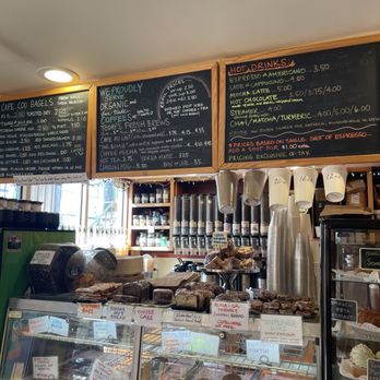 Mocha Motts - Coffee & Tea Near Me - Oak Bluffs, Massachusetts Mocha Motts - Coffee & Tea Near Me - Oak Bluffs, Massachusetts