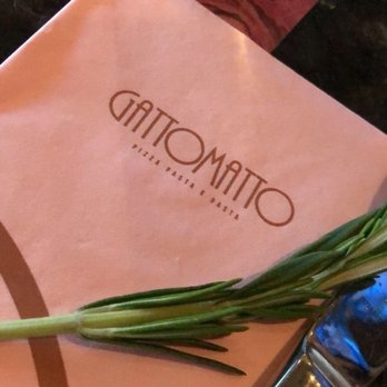 Gatto Matto - Pizza Near Me - Laval, Quebec Gatto Matto - Pizza Near Me - Laval, Quebec