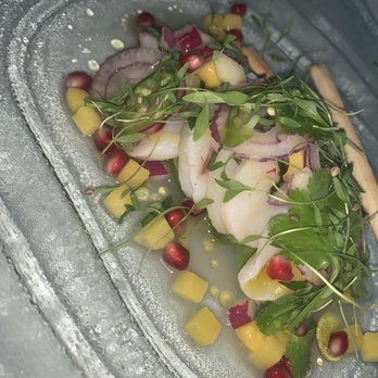 DRIFT - Seafood Near Me - Pensacola Beach, Florida