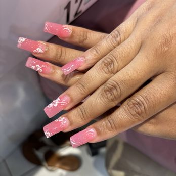 Venice Nail Studio - Chi did her BIGGEST one!!!! - Nail Salons Near Me - Citrus Heights, California