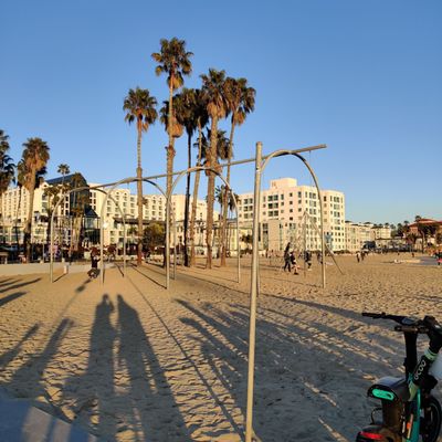 Santa Monica Pier by null