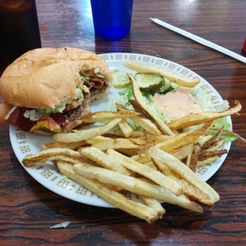 Criddle's Cafe - Farmer's Daughter (aka bacon chzburger) & Delicious hand cut fries - Cafes Near Me - South Ogden, Utah