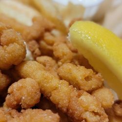Wayside Tavern & Patio - Clam strips !