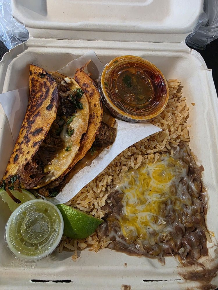 Tacos El Paraiso Logo