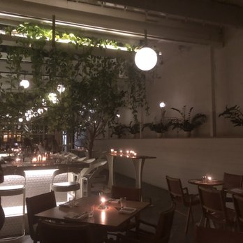 Perles et Paddock - Cocktail Bars Near Me - Montreal, Quebec