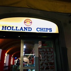 Holland Chips - Outside
