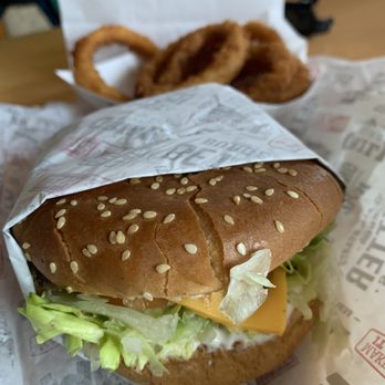 Habit Burger & Grill - Charburger with Cheese - Burgers Near Me - Cupertino, California Habit Burger & Grill - Charburger with Cheese - Burgers Near Me - Cupertino, California