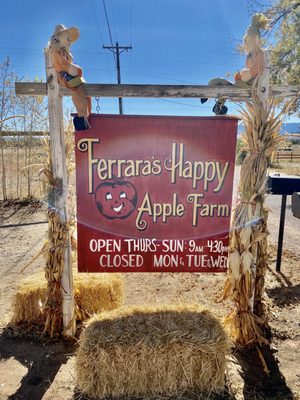 Happy Apple Farm by null