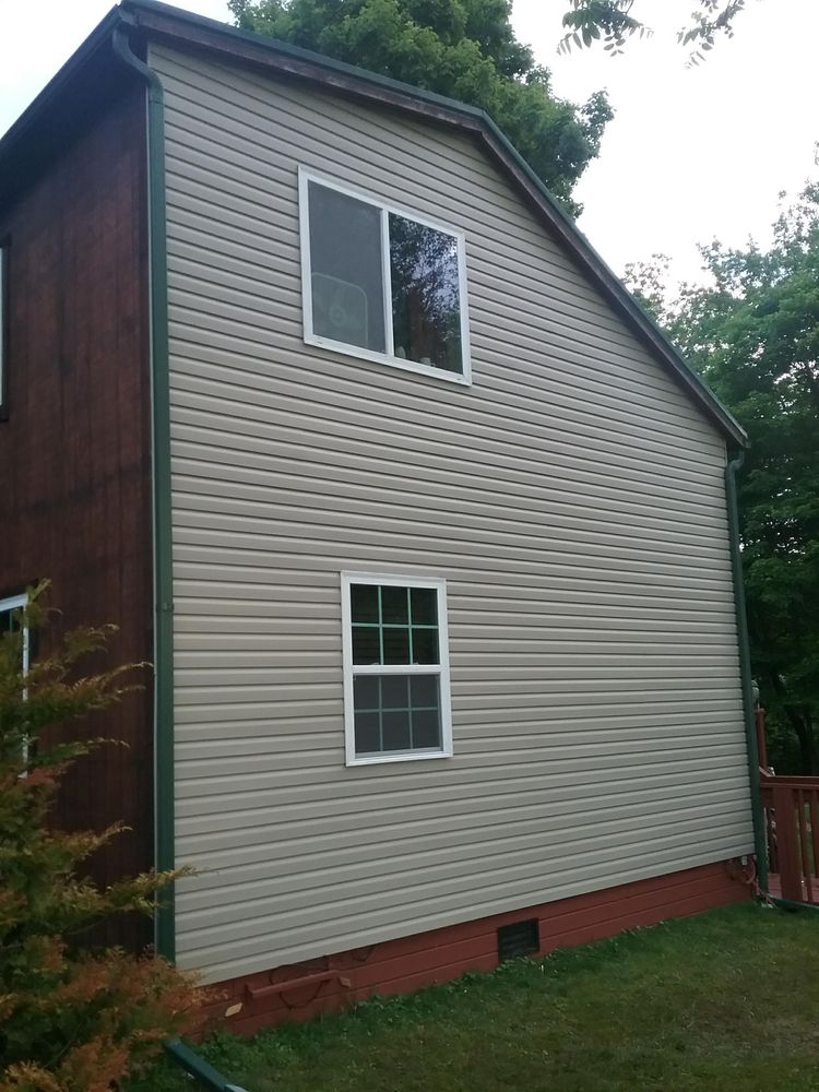 Slide of Eric's Contracting Service