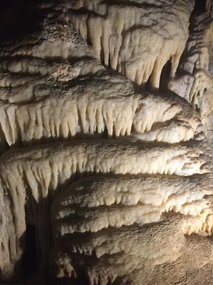 Jenolan Caves by null