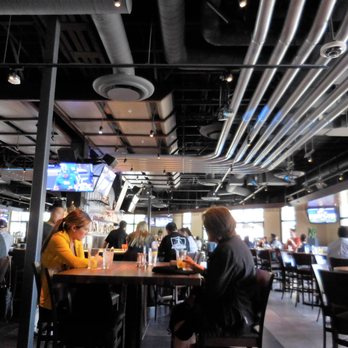 Yard House - Interior - New American Near Me - Concord, California