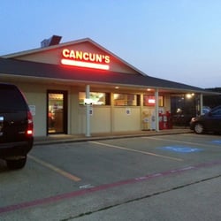 Cancun's Ameri-mex Restaurant