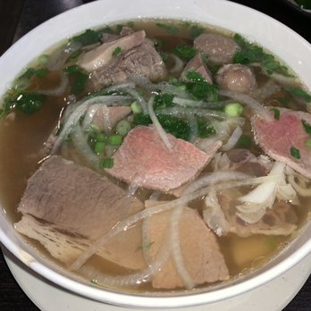 Pho Island - Pho Special Combo w/ Oxtail - Vietnamese Near Me - Stockton, California Pho Island - Pho Special Combo w/ Oxtail - Vietnamese Near Me - Stockton, California