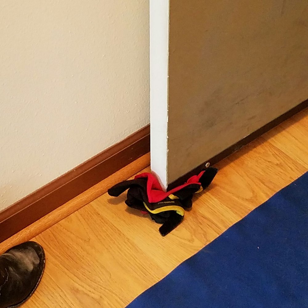 Eagle Moving & Storage - Gloves to hold a door open??? - Movers Near Me - Milwaukee, Wisconsin Eagle Moving & Storage - Gloves to hold a door open??? - Movers Near Me - Milwaukee, Wisconsin