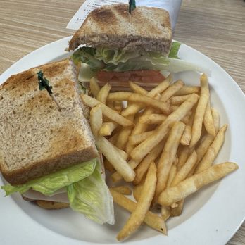 Aviator's Grill - American Near Me - Spring, Texas
