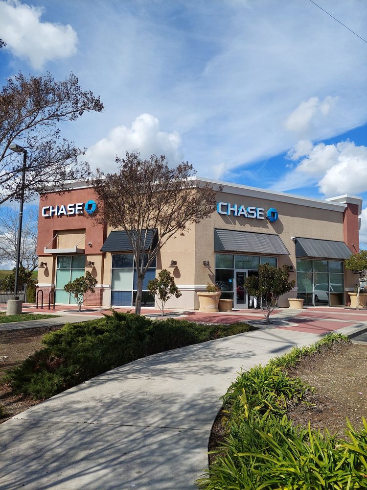 CHASE BANK CLOSED Updated January 2025 21 Reviews 7301 W