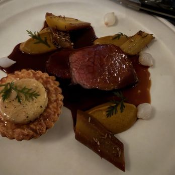 Portland - Steak - Wine Bars Near Me - London, XGL