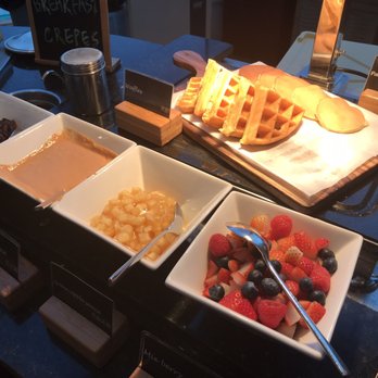 九龍海逸君綽酒店 - Waffle, pancakes and crepes bar - Hotels Near Me - Hong Kong, HK 九龍海逸君綽酒店 - Waffle, pancakes and crepes bar - Hotels Near Me - Hong Kong, HK