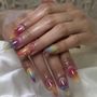 Daisies Nails Studio
