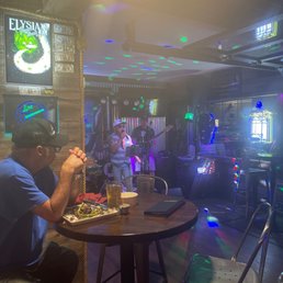 Live band Live band