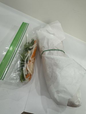 Bánh Mì Ông Mười by null