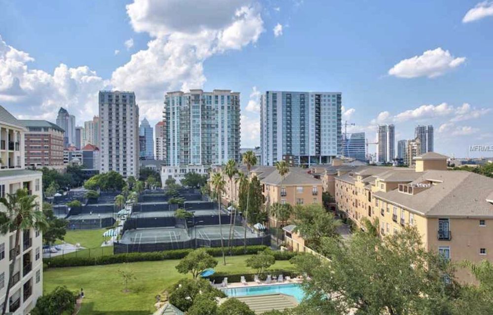 HARBOUR COURT CONDO ASSOCIATION Updated June 2024 1002 S Harbour