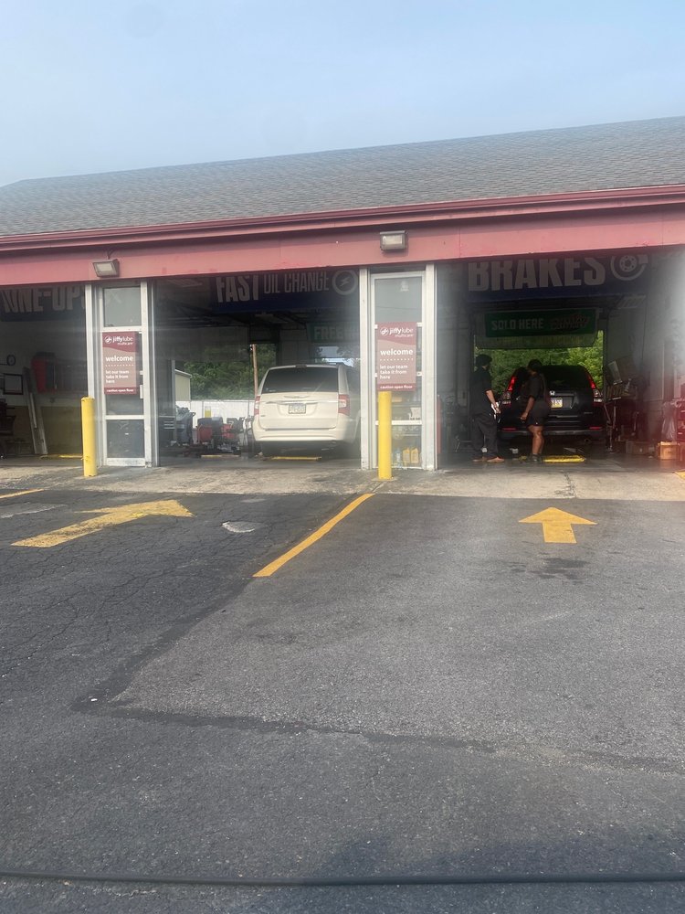 JIFFY LUBE Updated September 2024 12 Photos & 50 Reviews 814