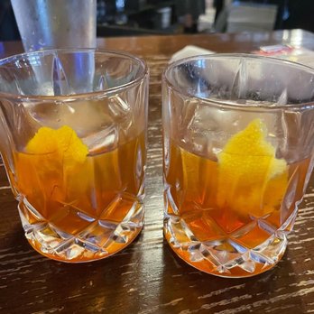 SpeakEZ Lounge - Smoked old fashion - Lounges Near Me - Grand Rapids, Michigan