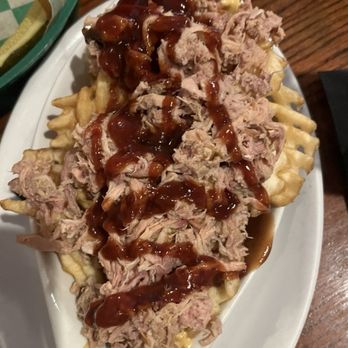 Sully's Irish Pub - Pulled Pork Waffle fries - Irish Near Me - Medina, Ohio