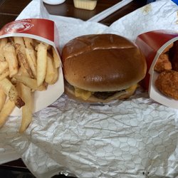 Wendy's - Son of Baconator, Fries, Spicy Nuggets