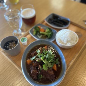 A.Bento - Braised beef lunch bento - Taiwanese Near Me - Vancouver, British Columbia