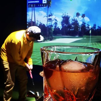 Birdies Golf Bar - Crested Butte's premier Golf Simulator & Sports Bar. Located at the corner of Elk Ave and 3rd St. connected to Pitas in Paradise! - Golf Near Me - Crested Butte, Colorado