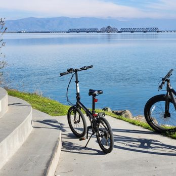 Dumbarton Bridge Vista Point and Trail - View of the Dumbarton Railroad Bridge and East Bay. A great spot to stop during your biking along the Bay Trail! - Hiking Near Me - Menlo Park, California