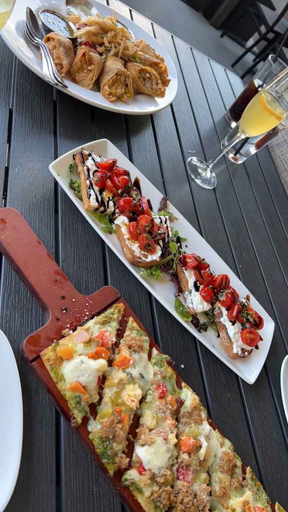 COOPER’S HAWK WINERY & RESTAURANT CLINTON TOWNSHIP Updated May 2024